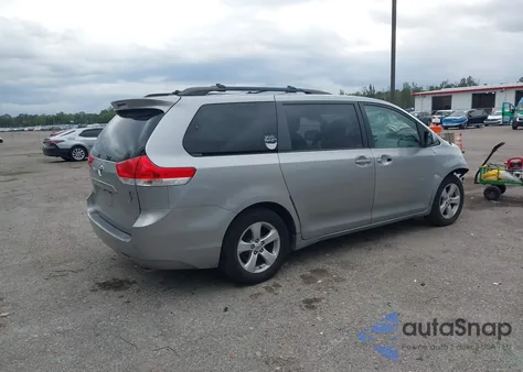 2012 Toyota Sienna Le V6 8 Passenger из США, поврежденный, VIN 5TDKK3DC6CS183883